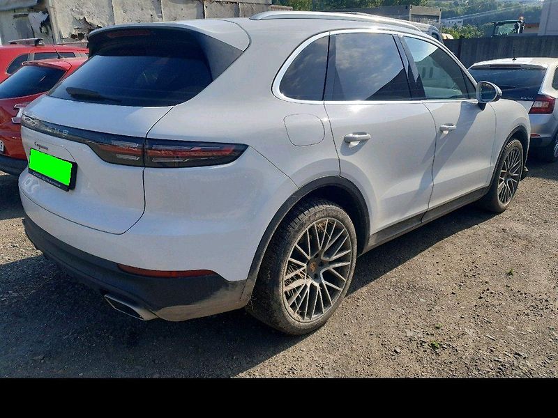 Porsche Cayenne (2019) 3.0, 250KW, BASIS - fotka 5 z 9