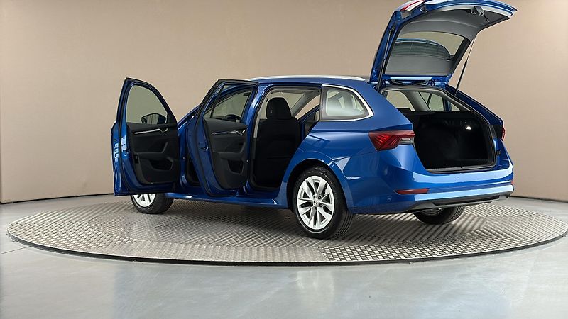 Škoda Octavia 1.0 TSI Style Combi - fotka 7 z 25