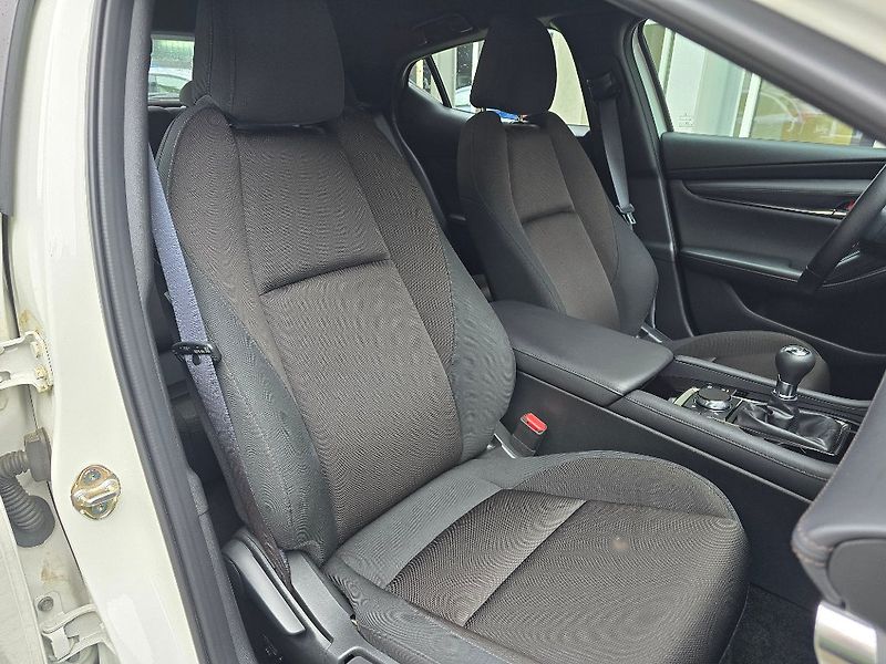 Mazda 3 (2024) 2.0L Exclusive, serv.kn., CZ - fotka 5 z 7