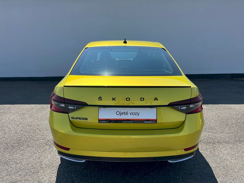 Škoda Superb (2023) GRT SPORTLINE TD 110/2.0 7DG - fotka 7 z 31