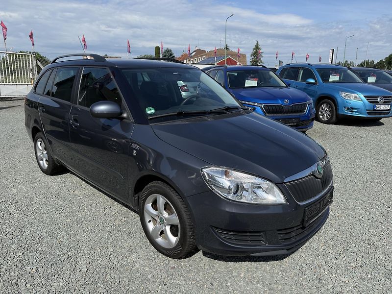 Škoda Fabia 1.2 TSI FAMILY - fotka 1 z 13