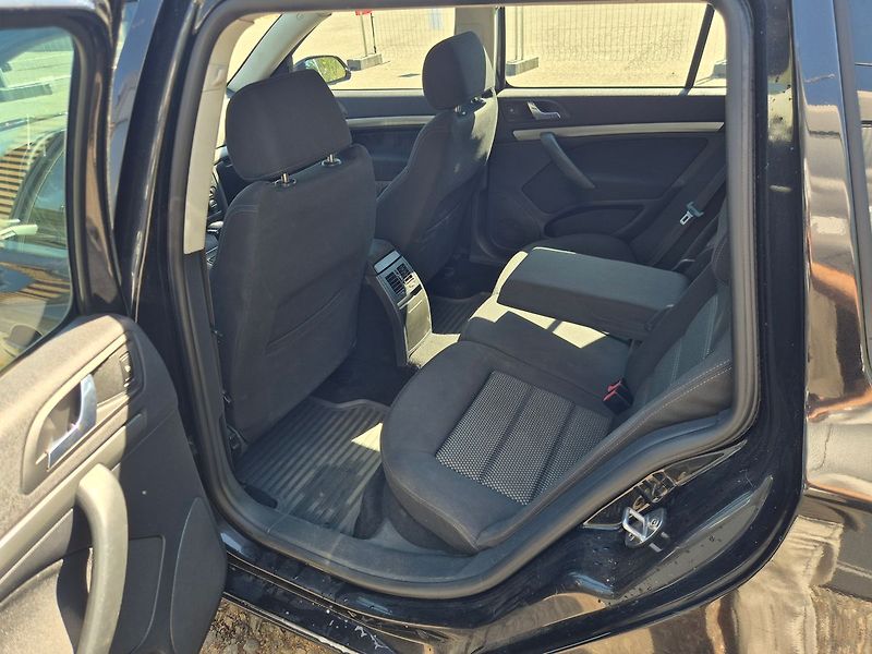 Škoda Octavia 2.0TDi 103kW AUTOMAT, nová STK - fotka 21 z 25