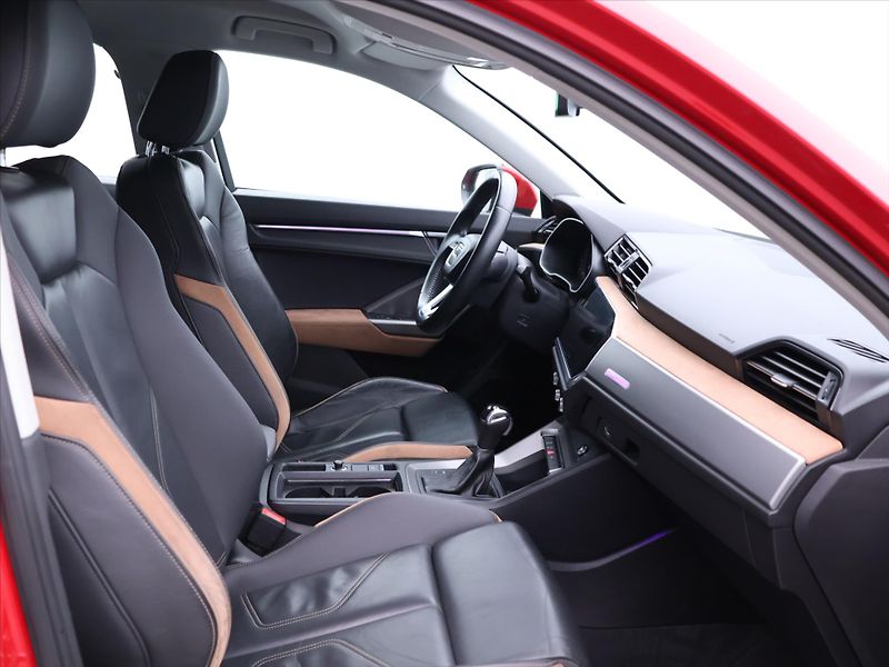 Audi Q3 2,0 TDI Advanced Virtual CZ DP - fotka 12 z 34