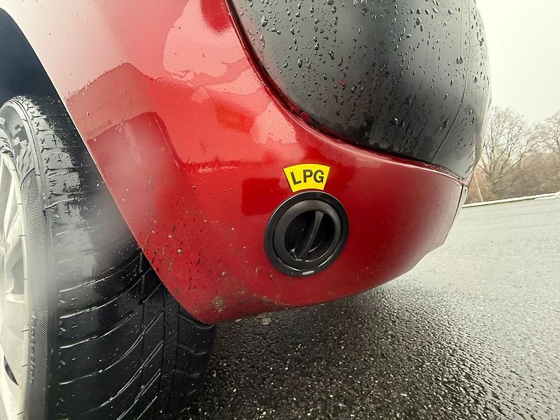 Citroën C3 Picasso 1,4 LPG STK 12/2027 - fotka 15 z 16