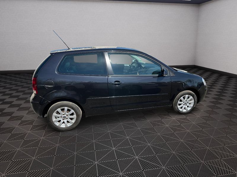 Volkswagen Polo (2007) 1.9Tdi 74kw Highline - fotka 8 z 22