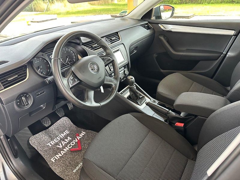 Škoda Octavia (2013) 1.2TSi NAVI, GARANCE KM - fotka 7 z 15