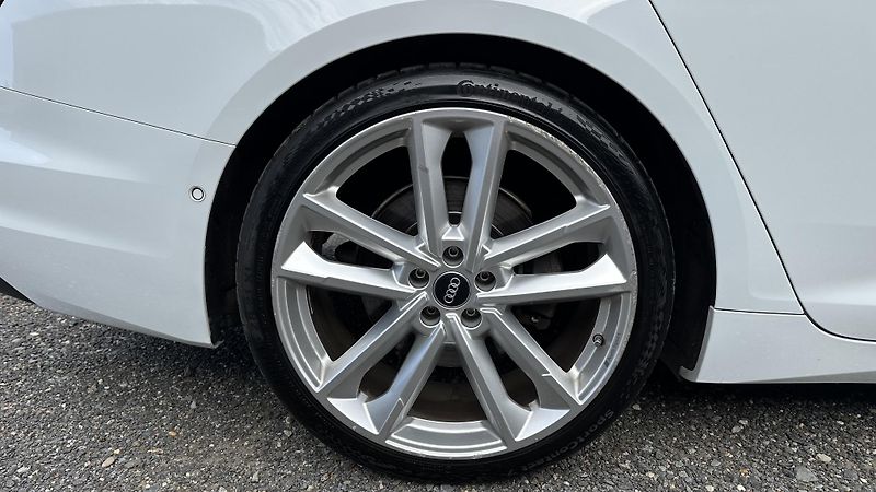 Audi A6 (2020) - fotka 10 z 41