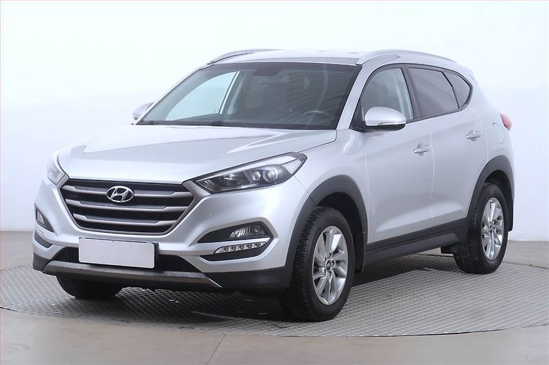 Hyundai Tucson (2015) 1.6 GDI, Serv.kniha, Tempomat - fotka 2 z 17