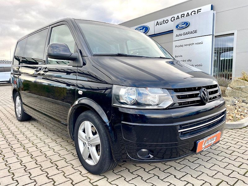 Volkswagen Caravelle (2014) 2,0 TDI Tiptronic 8 Míst - fotka 3 z 12