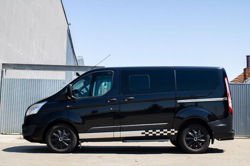 Ford Tourneo Custom - fotka 8 z 27