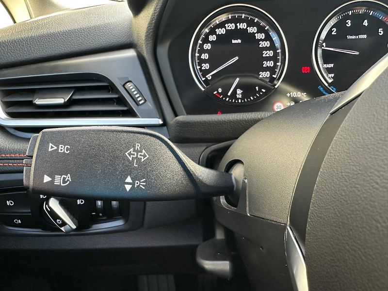 BMW Řada 2 (2019) 216i Gran Tourer - CZ - DPH - fotka 19 z 26