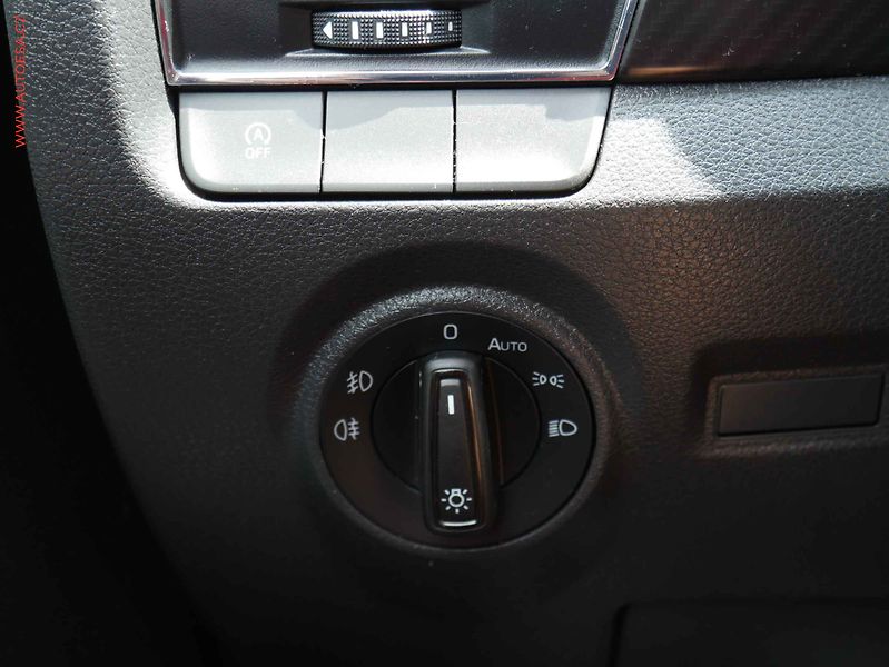 Škoda Fabia (2020) 1.0TSi, ČR, Monte Carlo, LED - fotka 17 z 17