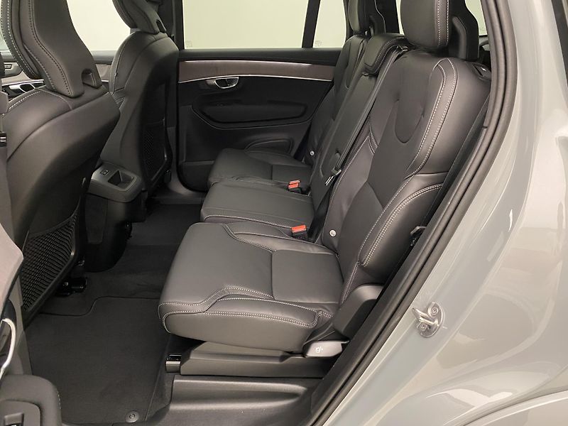 Volvo XC90 (2026) B5 AWD AUT BRIGHT PLUS 7míst - fotka 6 z 67