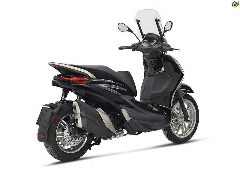 Piaggio Beverly 400 (2026) E5+ - fotka 3 z 13