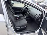 Toyota Avensis 1.8i 108 kW navi. serviska - náhled 11