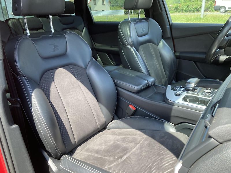 Audi Q7 (2018) 3.0 TDI quat, CZ, 1 maj, 7míst - fotka 9 z 36