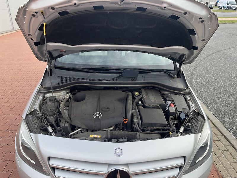 Mercedes-Benz Třídy B 180 CDi ČR - fotka 27 z 32