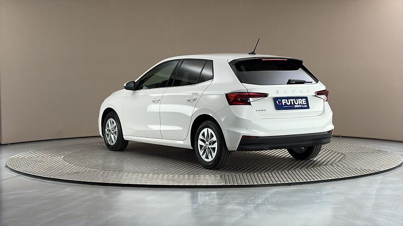 Škoda Fabia 1.0 TSI Style - fotka 2 z 22