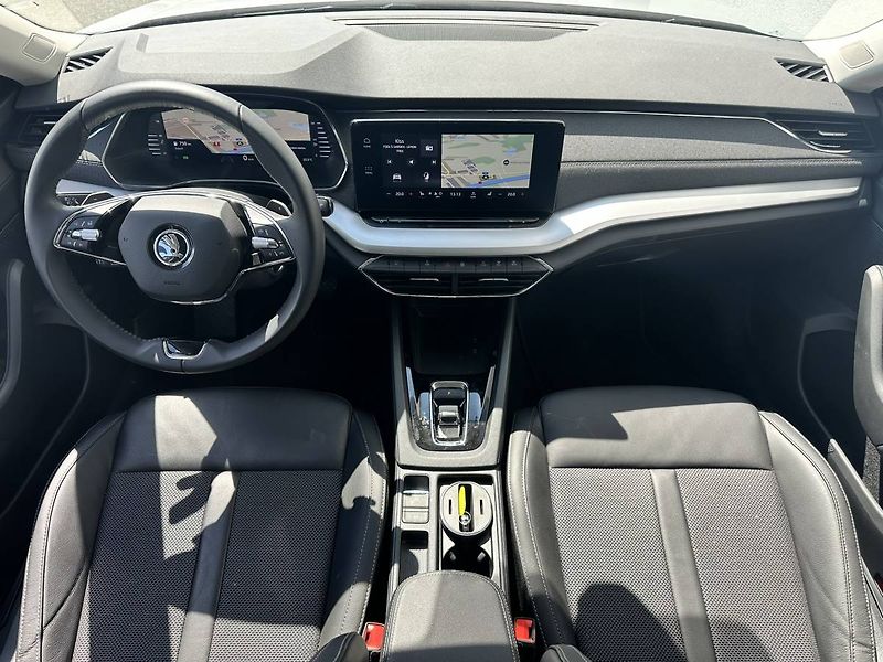 Škoda Octavia Liftback Style 2.0 TDI 110 kW - fotka 5 z 31