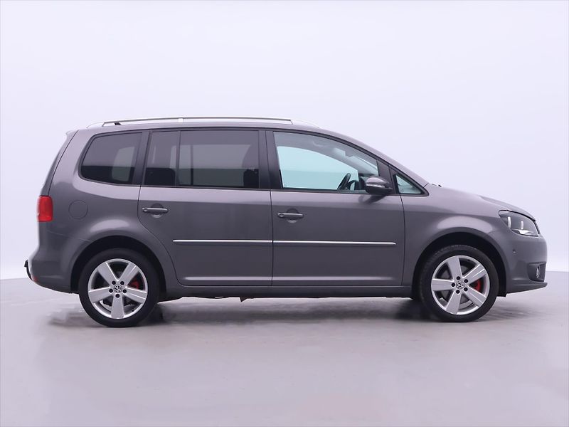 Volkswagen Touran 2,0 TDI 125kW DSG Highline - fotka 7 z 26
