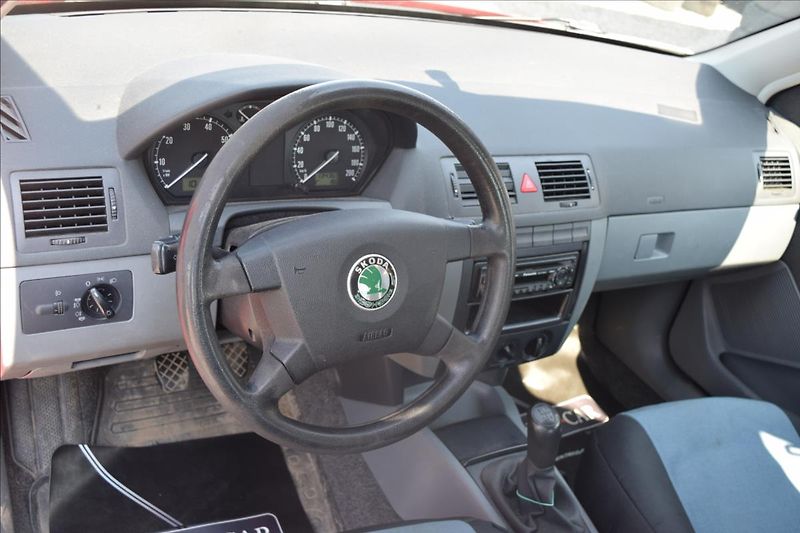 Škoda Fabia 1,2 HTP 40KW PLATNÁ STK - fotka 9 z 27