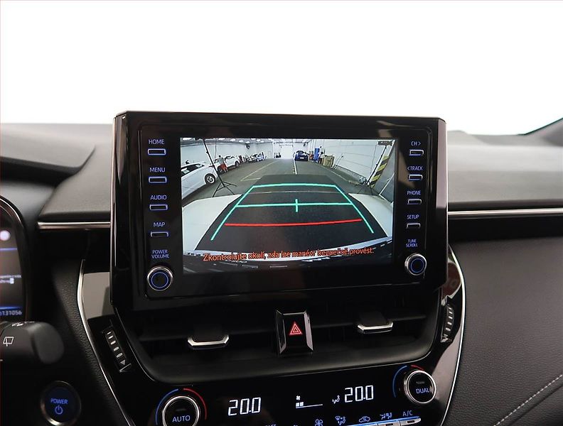 Toyota Corolla (2022) 2.0 Hybrid, digi klima - fotka 17 z 21
