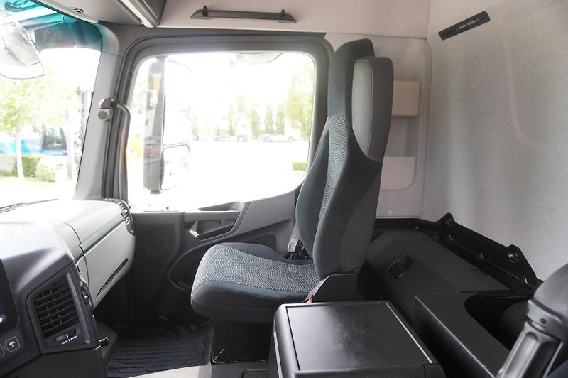 Mercedes-Benz Actros (2021) 1835 tractor unit / 90 tho. km - fotka 18 z 22