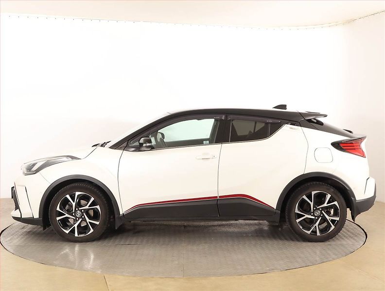 Toyota C-HR (2020) Selection 2.0 Hybrid - fotka 3 z 20