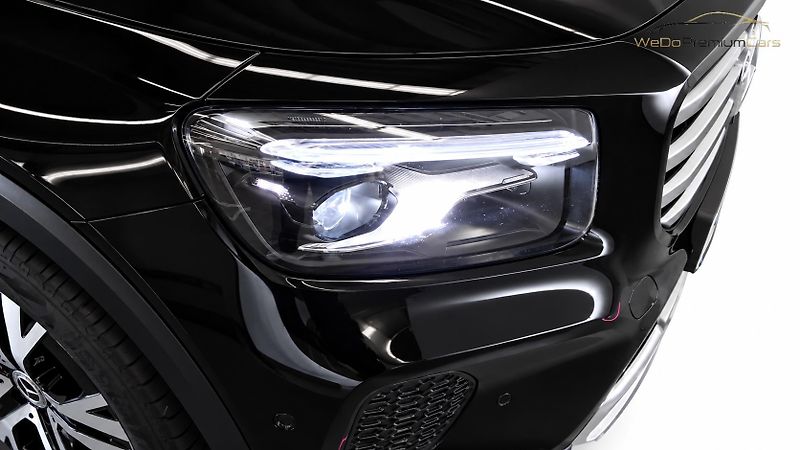 Mercedes-Benz GLB 220 4M Progressive Advanced - fotka 13 z 17