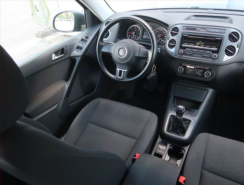 Volkswagen Tiguan (2014) Sport 2.0 TDI, Tempomat - fotka 7 z 16
