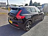 Volvo XC40 (2019) 2.0 T4 AWD INSCRIPTION ČR - náhled 3