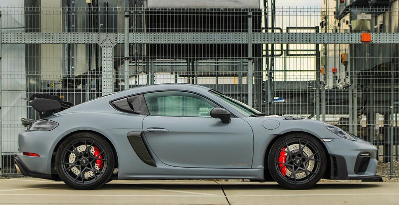 Porsche Cayman (2024) GT4RS WEISSACH - fotka 5 z 24