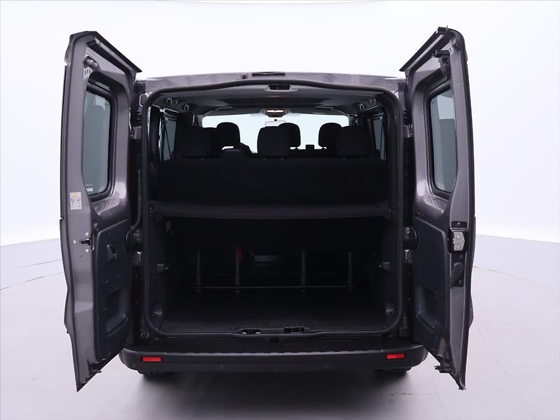 Opel Vivaro 1,6 CDTI 92kW 9-Míst Klima - fotka 9 z 25