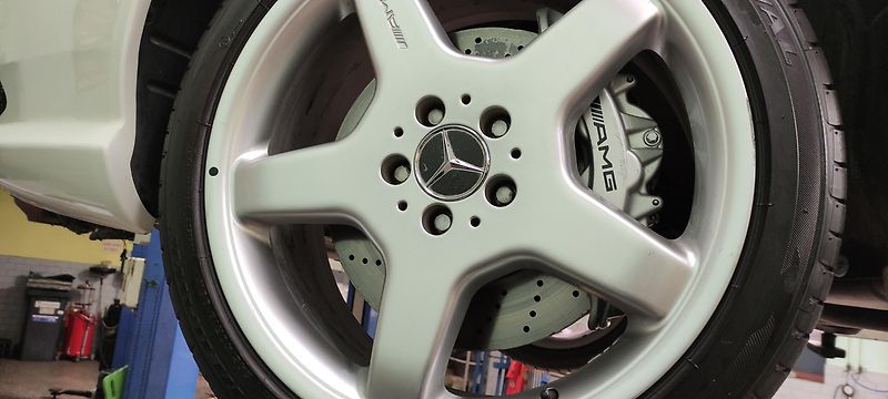 Mercedes-Benz CL (2004) 55 AMG KOMPRESSOR - fotka 25 z 25