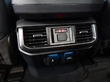Ford F-150 (2024) 5.0 V8 Lariat, Lowered Edition - náhled 35