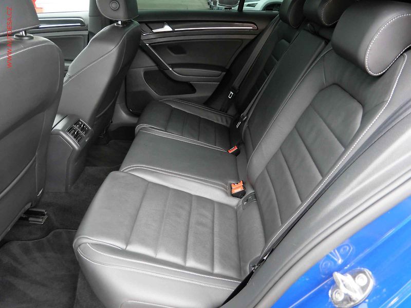 Volkswagen Golf (2014) 2.0TSi 4x4, R, DSG, LED, navi - fotka 10 z 28