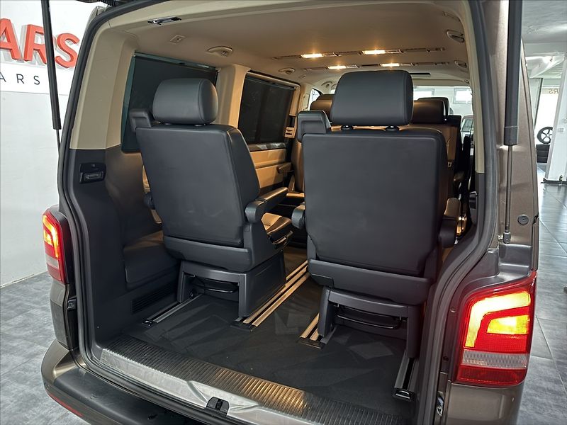Volkswagen Multivan 2,0   TDI DSG 4M INDIVIDUAL - fotka 29 z 45
