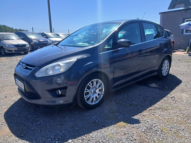 Ford C-MAX 1.6 TDCI, ALU, 6 rychlostí - fotka 4 z 39
