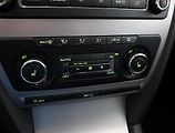 Škoda Octavia (2012) Ambition Plus 2.0 TDI, po STK - náhled 10
