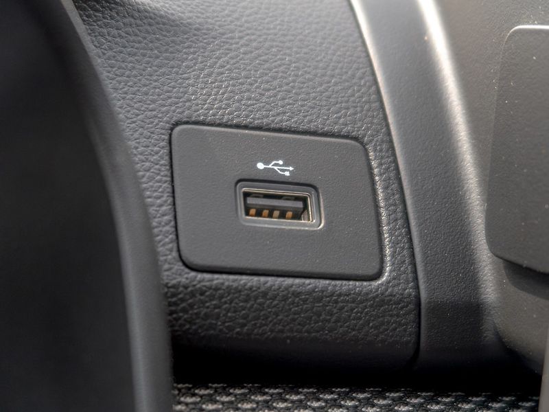 Dacia Jogger (2022) 1.0T 81KW DIGI – TAŽNÝ - fotka 29 z 53