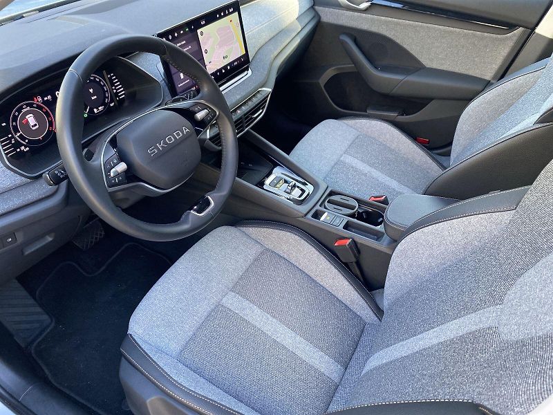 Škoda Octavia (2025) Combi 2.0 TDI DSG Top Selectio - fotka 6 z 37