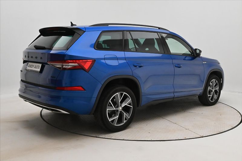 Škoda Kodiaq 2,0 TDI 147kW Sportline 4x4 Zá - fotka 5 z 25