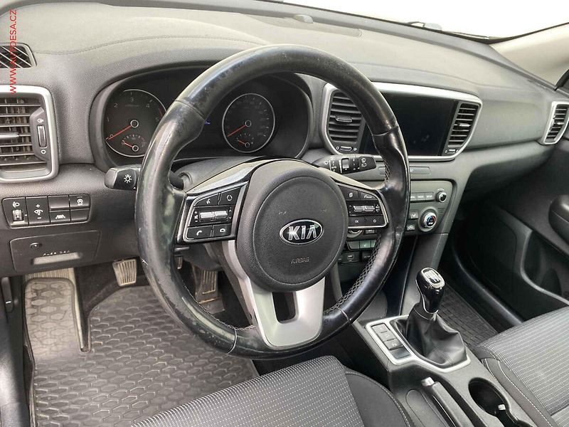 Kia Sportage (2020) 1.6 CRDi 4x4, ČR, TOP, LED - fotka 12 z 17