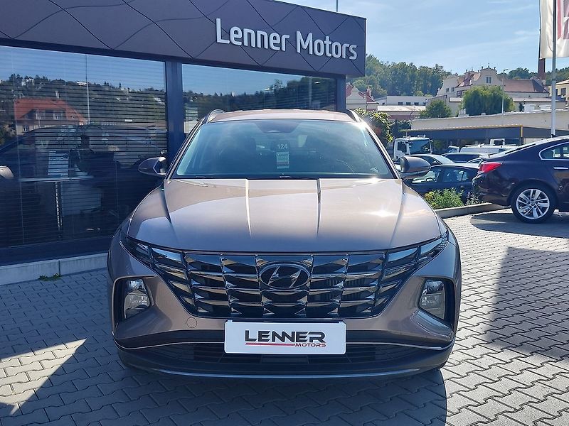 Hyundai Tucson 1.6 T-GDI/110kW smart DCT - fotka 2 z 40