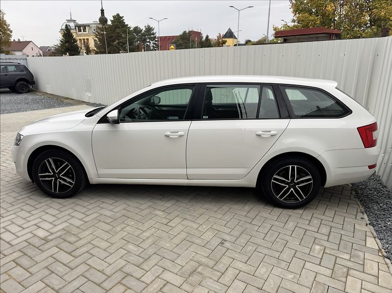 Škoda Octavia 1,6 TDI 81kW 2.maj. původ ČR - fotka 4 z 50
