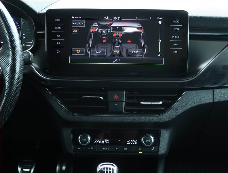 Škoda Scala (2021) Style Plus 1.5 TSI, Serv.kniha - fotka 12 z 22
