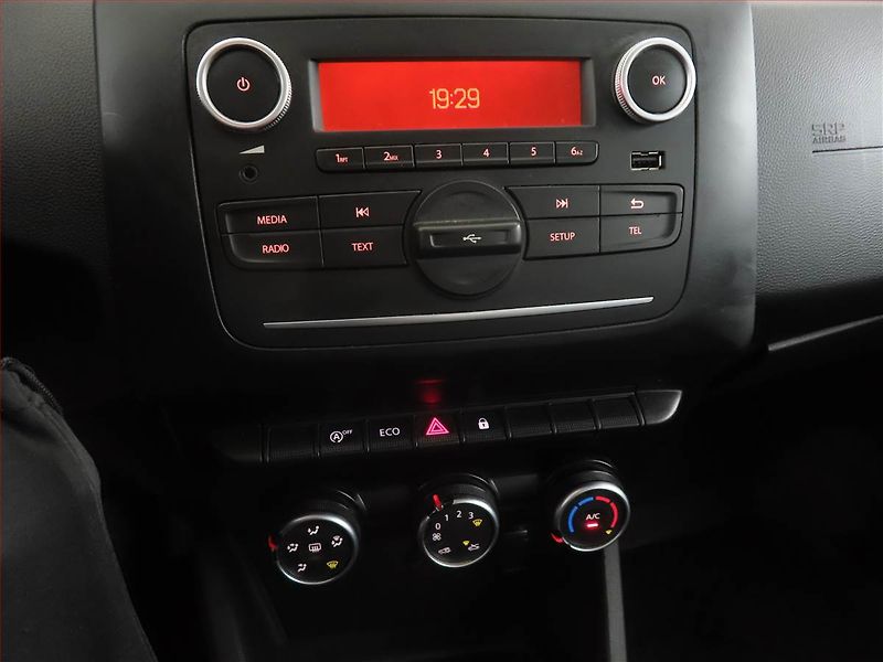 Dacia Duster (2021) 1.0 TCe, ČR,1.maj, Serv.kniha - fotka 12 z 15