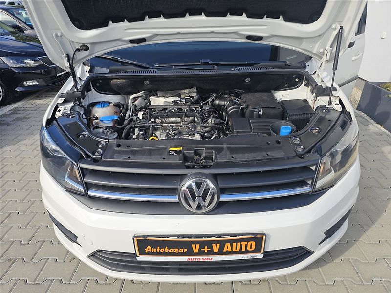 Volkswagen Caddy 2,0 TDi 75KW TREND TZ STK DPH - fotka 42 z 46