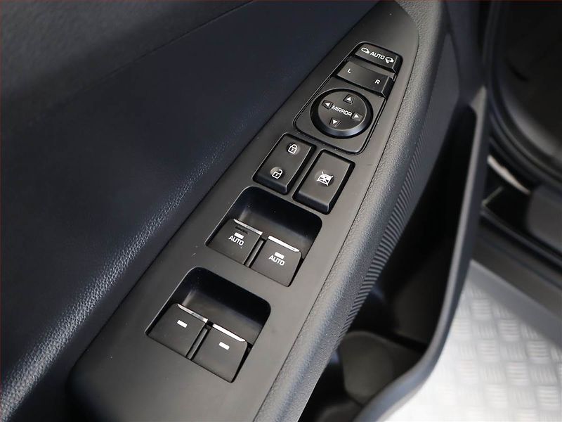 Hyundai Tucson (2020) 1.6 T-GDI - fotka 17 z 17