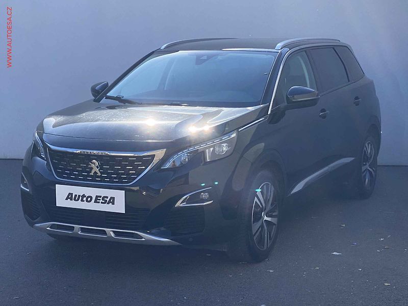 Peugeot 5008 (2020) 1.5 HDi, Allure - fotka 3 z 16